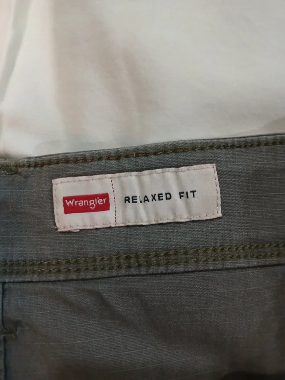 Wrangler Five Star Premium Cargo Shorts Men's 44 Olive Relaxed Fit NWT